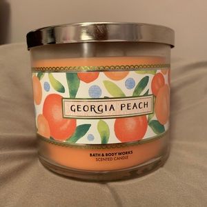 Georgia Peach 3 wick candle 🍑